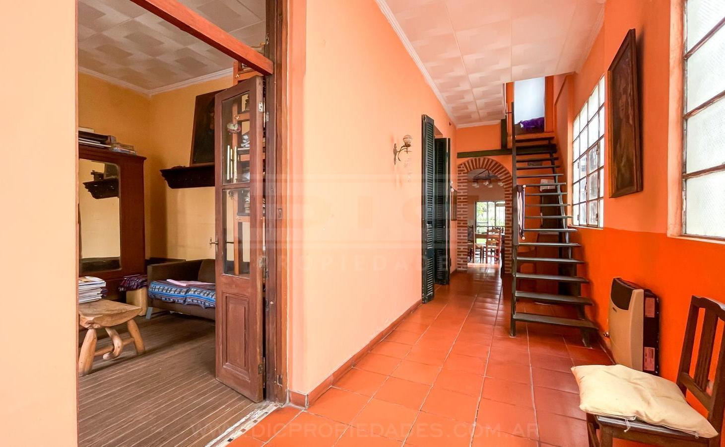 Foto de Chalet 3 dormitorios Venta - Olivos-Maipu/Uzal, imagen 1