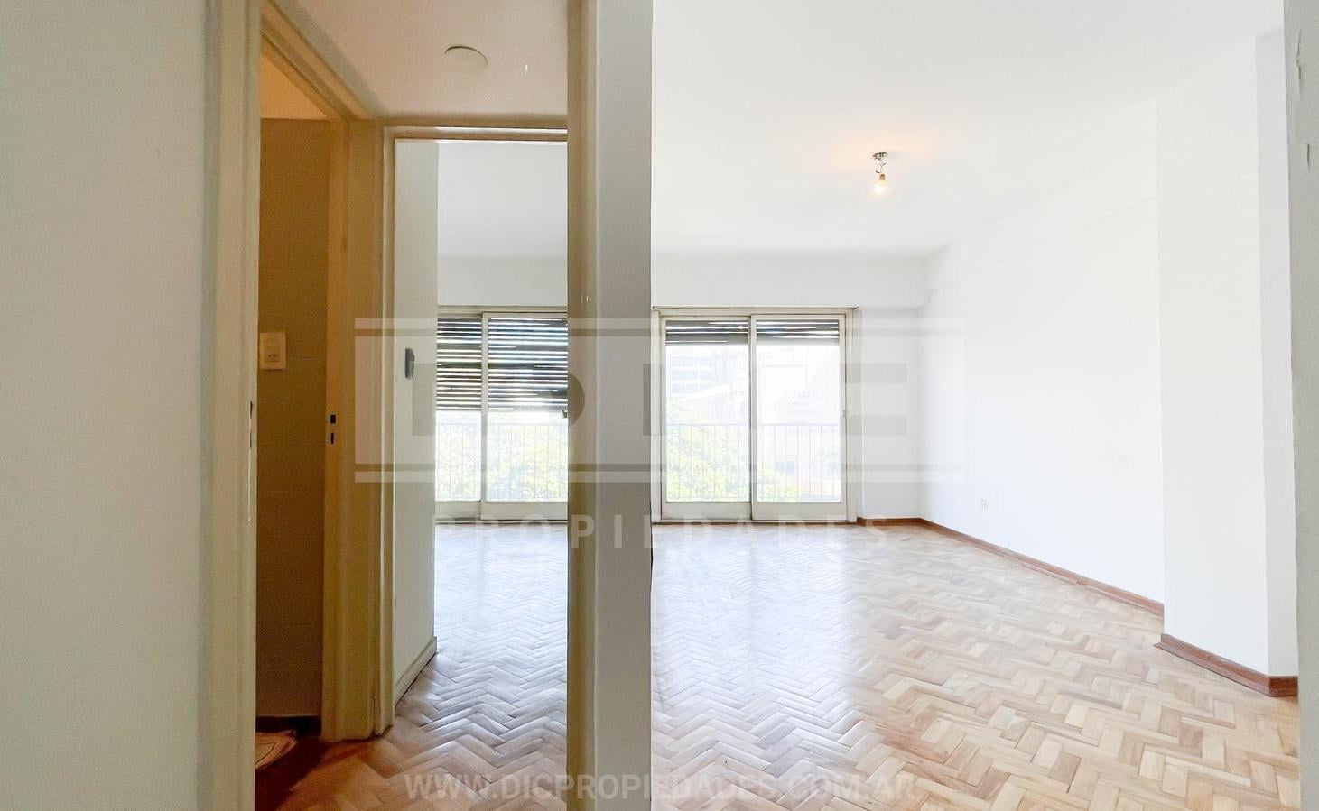 Foto de Departamento 2 ambientes Venta - Olivos-Vias/Maipu, imagen 5