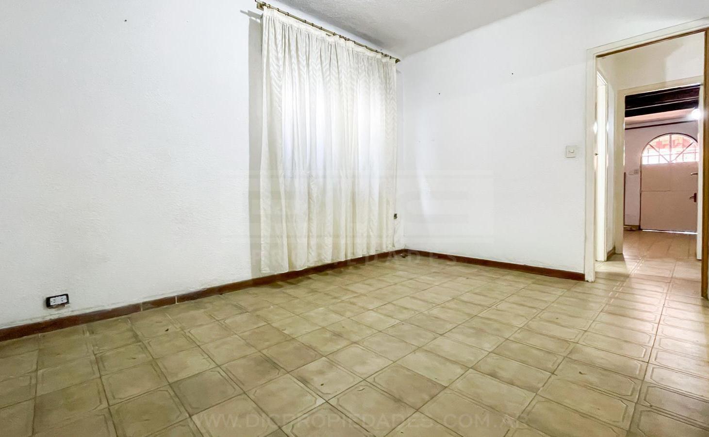 Foto de PH 1 dormitorios Venta - Olivos-Maipu/Uzal, imagen 1