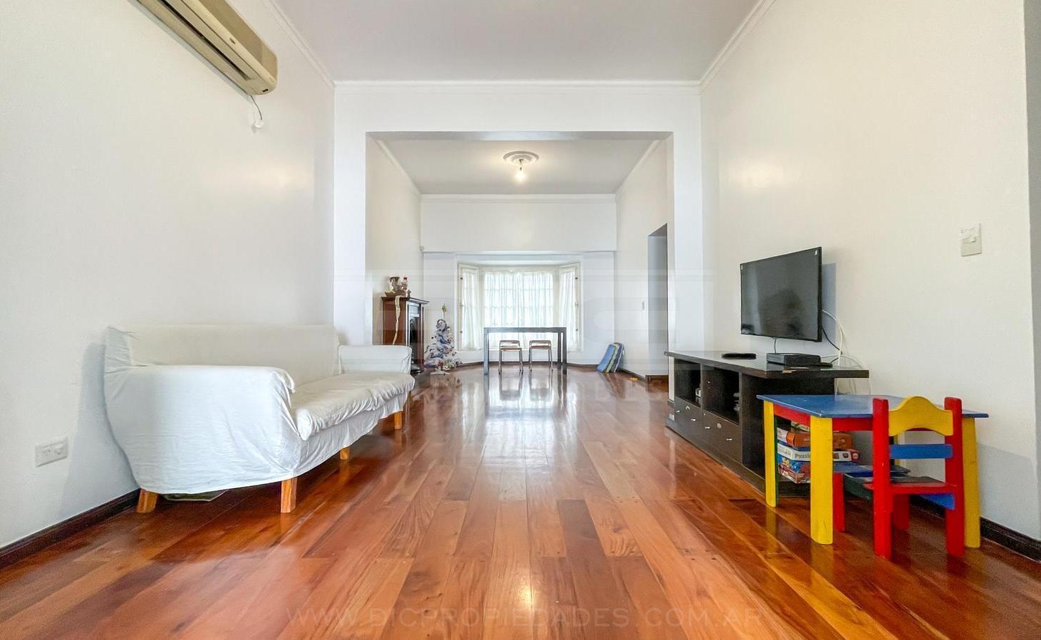 Foto de Casa 3 dormitorios Venta - La Lucila-Vias/Maipu, imagen 4