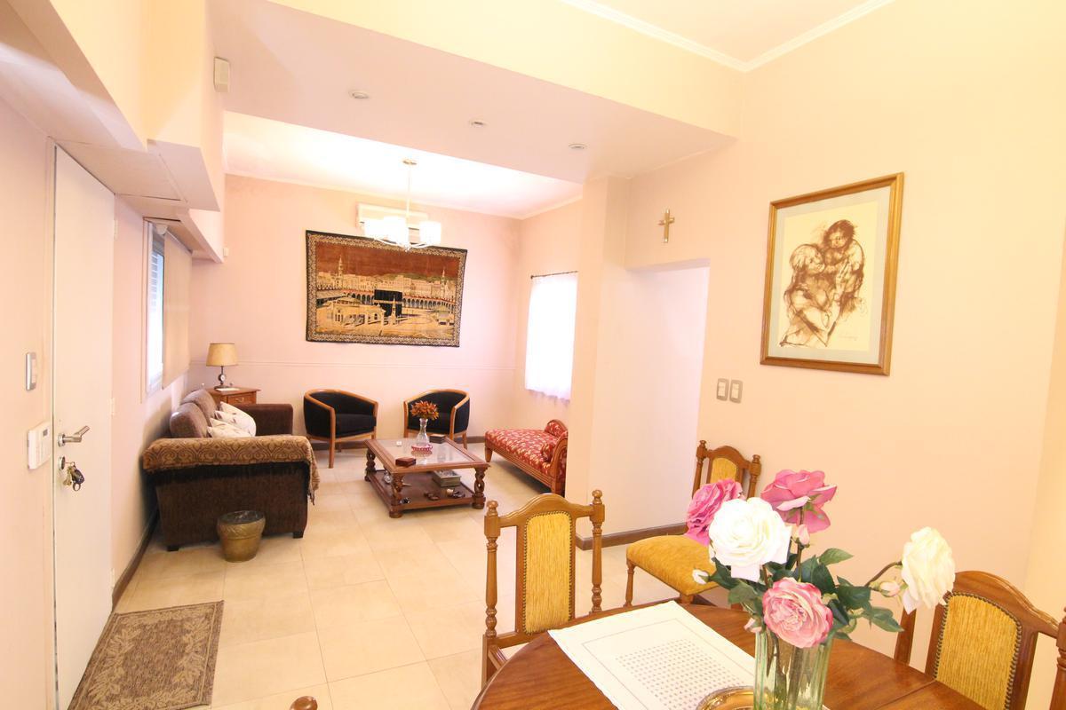 Foto de Casa 4 ambientes Venta - Olivos, imagen 3
