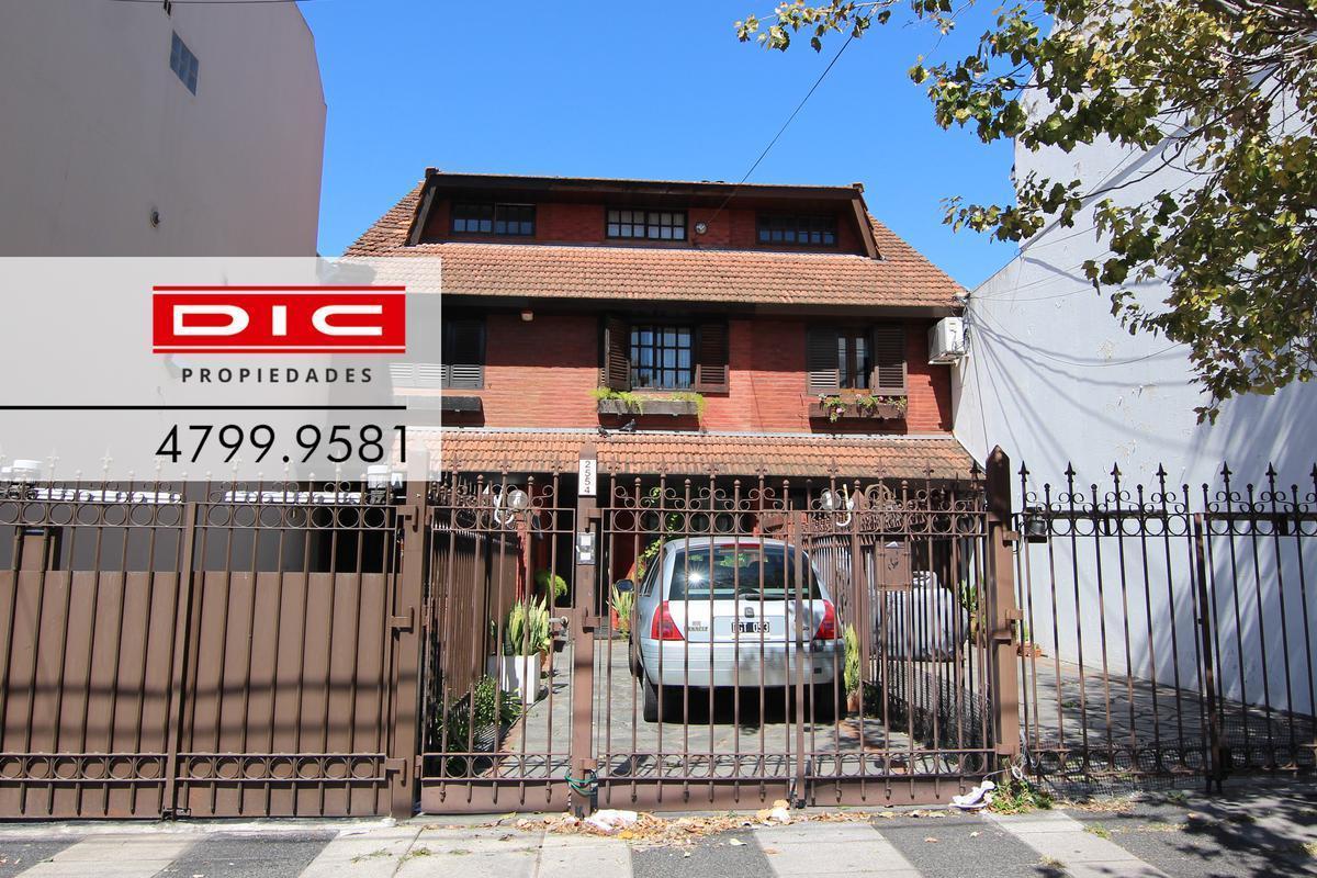 Foto de Duplex 4 ambientes reciclado a nuevo en Olivos, imagen 2