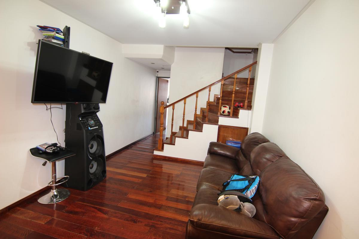 Foto de Duplex 4 ambientes reciclado a nuevo en Olivos, imagen 3