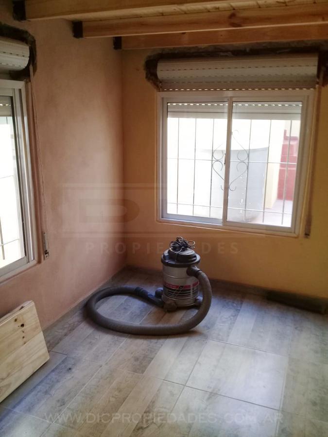 Foto de PH 3 unidades venta en block ideal inversor con local en Olivos, imagen 2