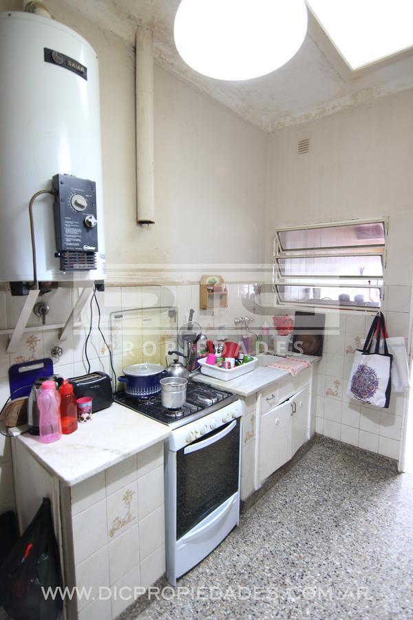 Foto de Chalet 4 ambientes con amplio jardin ubicado en Olivos, imagen 2