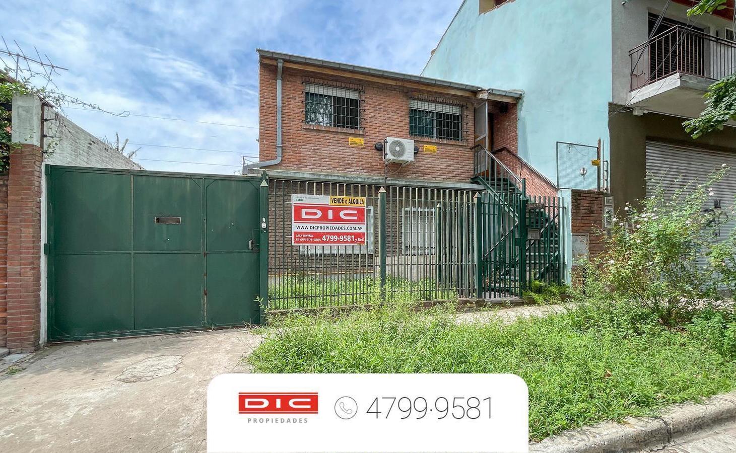 Foto de PH 4 ambientes apto profesional con patio ubicado Olivos, imagen 2