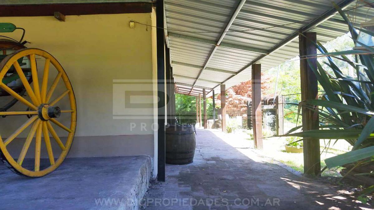 Foto de Casa 6 ambientes en campo de 3 hectareas piscina quincho en Victoria, imagen 2