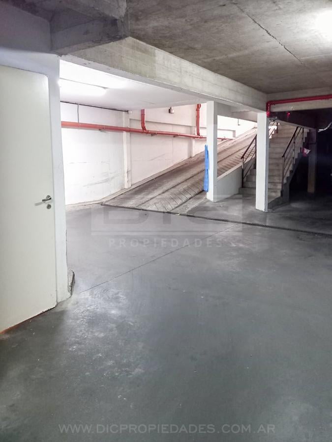 Foto de Cochera Venta - Olivos-Vias/Maipu, imagen 1