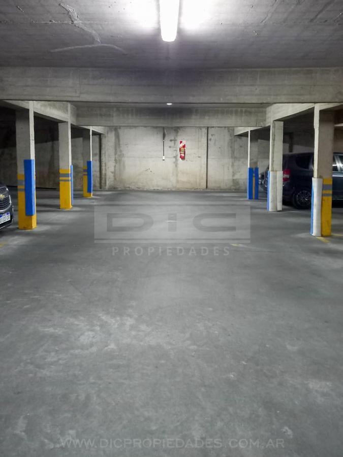 Foto de Cochera Venta - Olivos-Vias/Maipu, imagen 3