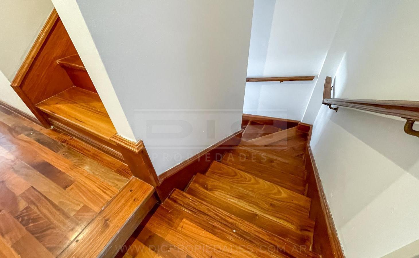 Foto de Duplex 3 dormitorios Venta - Olivos, imagen 3