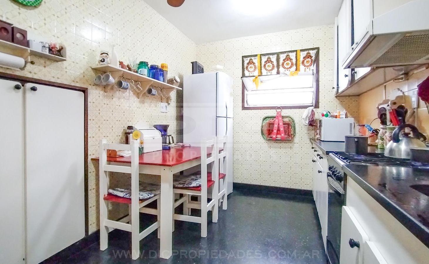 Foto de Casa 4 dormitorios Venta - La Lucila-Vias/Maipu, imagen 5