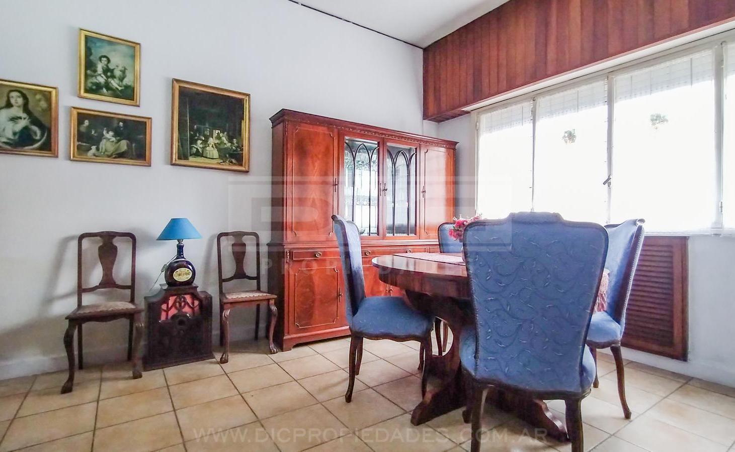 Foto de Casa 4 dormitorios Venta - La Lucila-Vias/Maipu, imagen 4