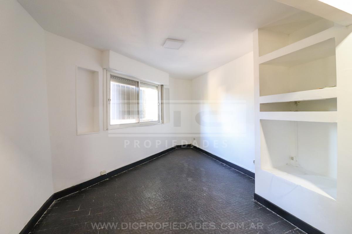 Foto de PH 2 dormitorios Venta - Olivos, imagen 2