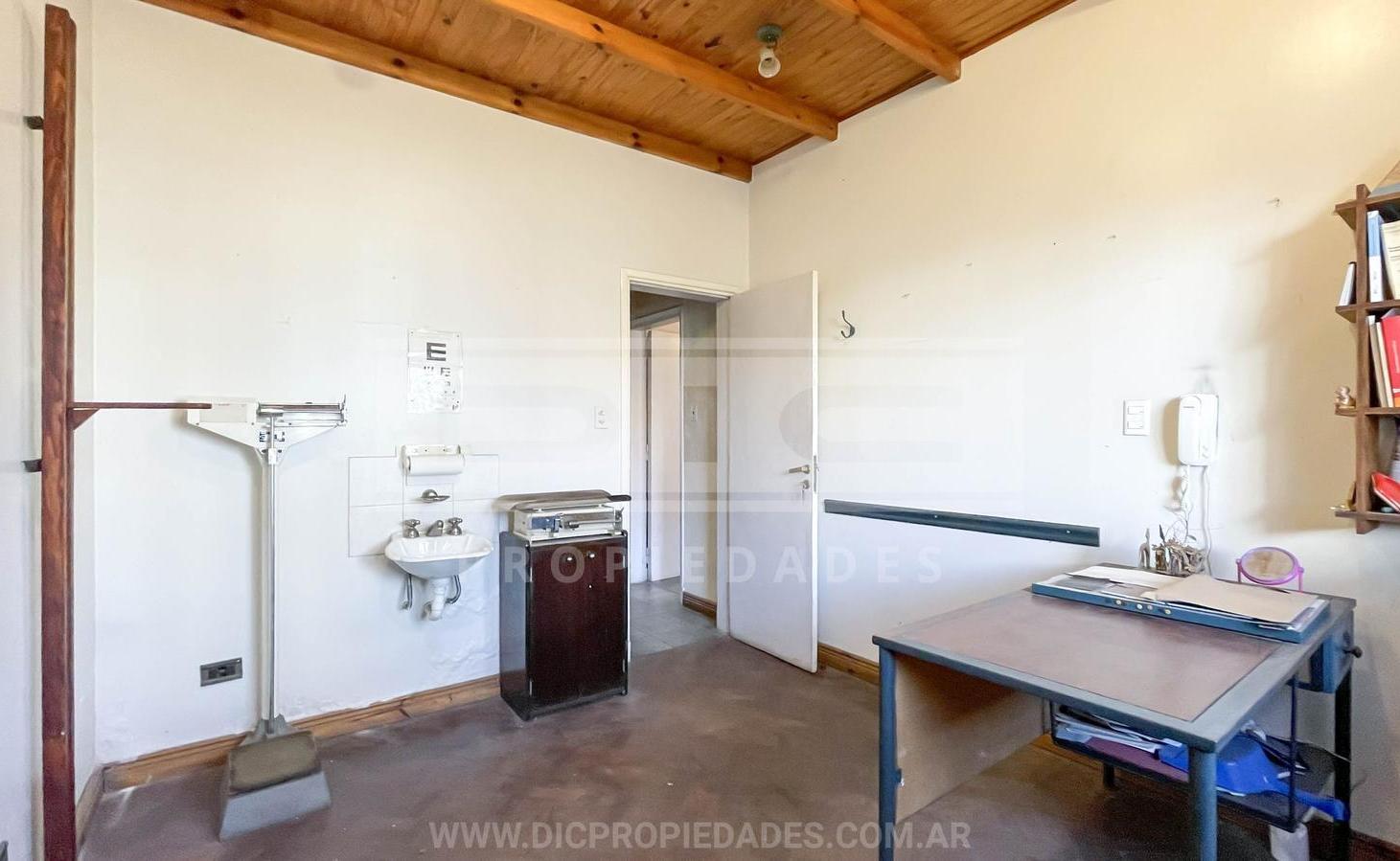 Foto de Casa 3 dormitorios Venta - Olivos-Maipu/Uzal, imagen 2