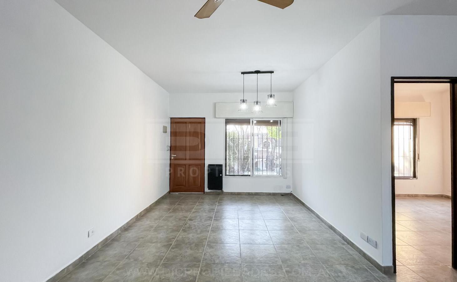 Foto de PH 3 dormitorios Venta - Olivos-Maipu/Uzal, imagen 1