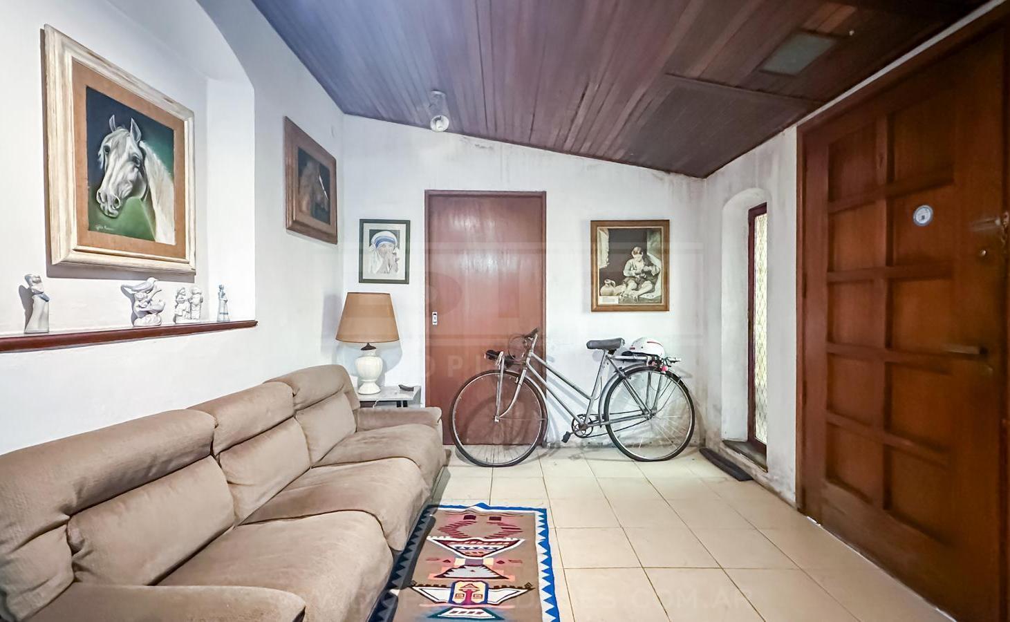 Foto de Chalet 3 dormitorios Venta - Olivos-Maipu/Uzal, imagen 4
