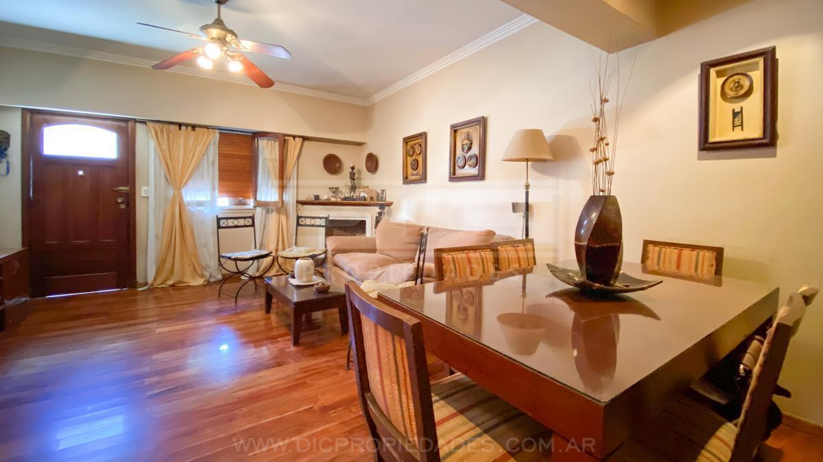 Foto de Casa 2 dormitorios Venta - Carapachay, imagen 3