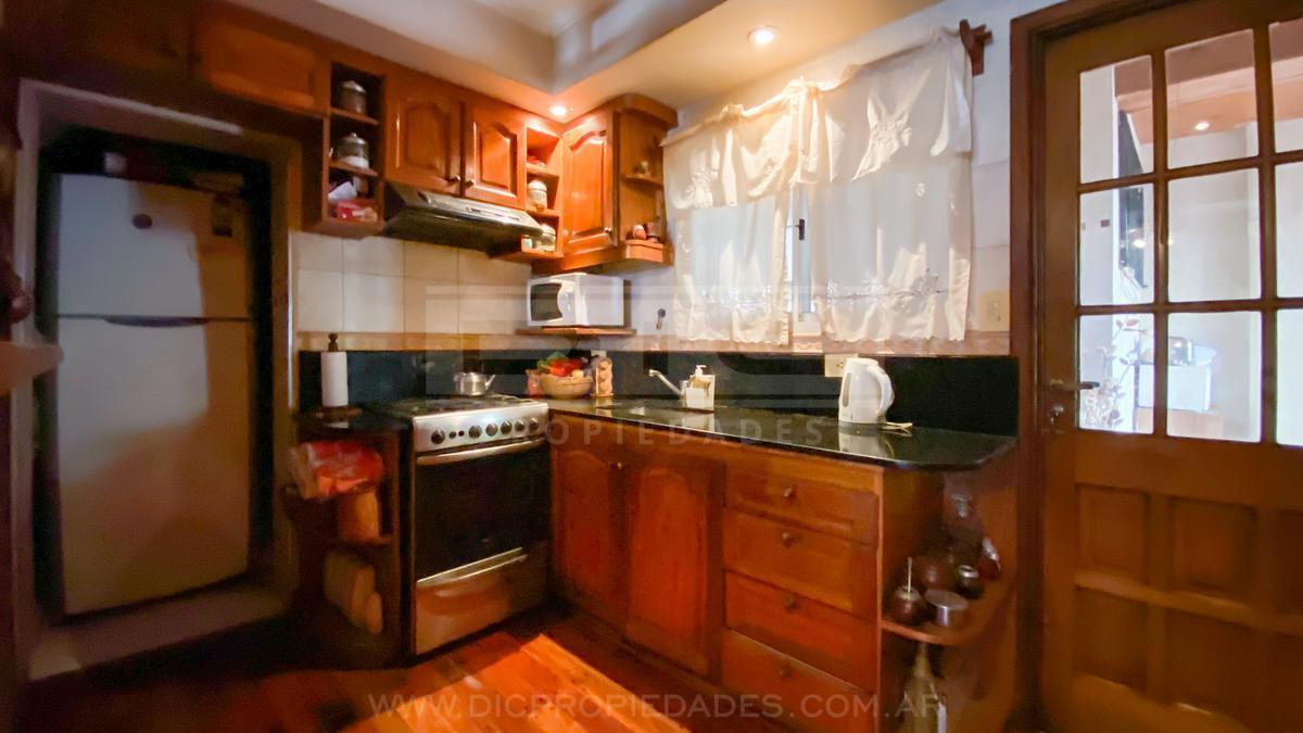Foto de PH 2 dormitorios Venta - Carapachay, imagen 4