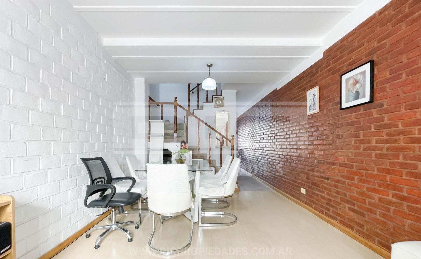 Foto de PH 2 dormitorios Venta - Munro, imagen 4