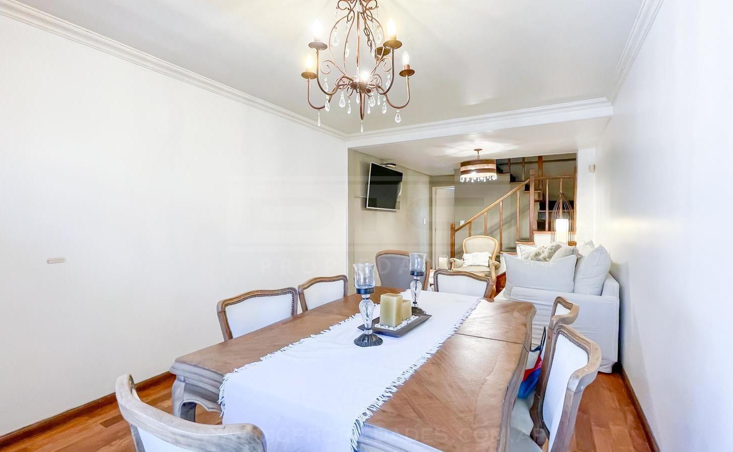 Foto de PH 4 dormitorios Venta - Munro, imagen 3