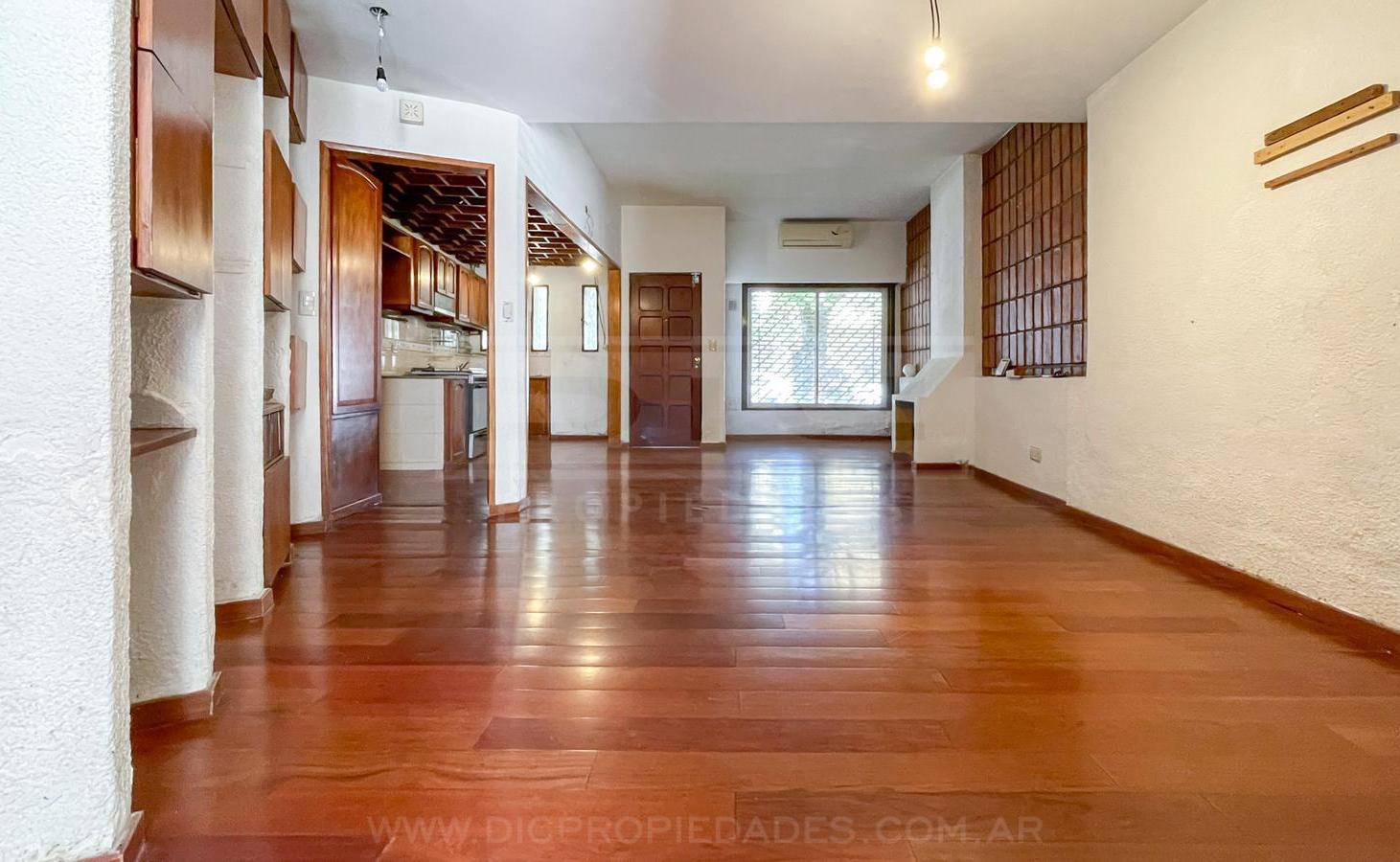 Foto de PH 2 dormitorios Venta - Munro, imagen 3