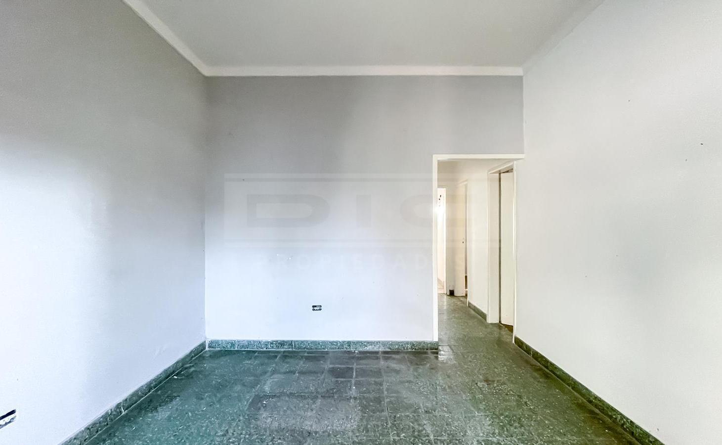 Foto de Casa 2 dormitorios Venta - Villa Adelina, imagen 3