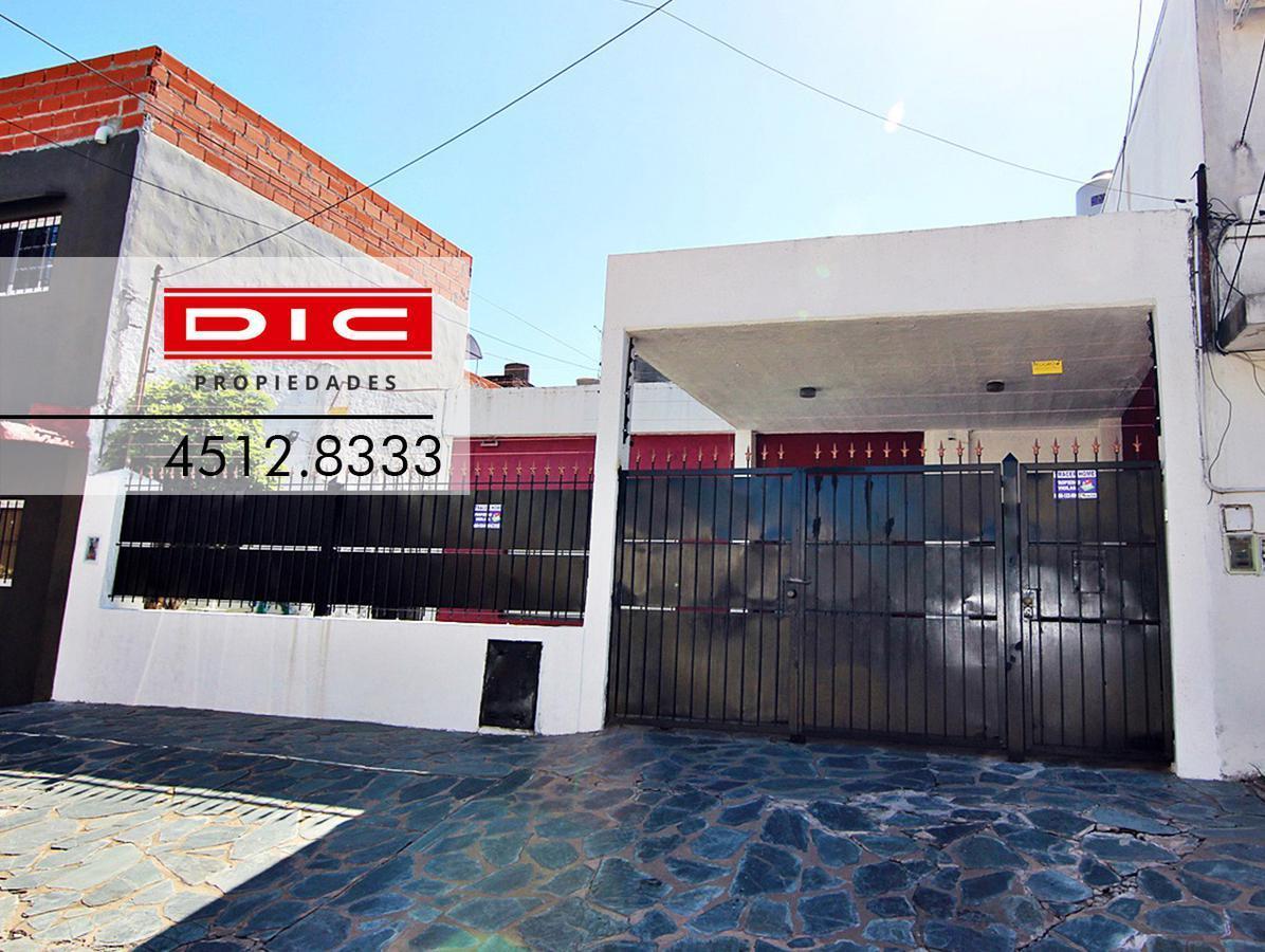 Foto de Casa 4 Ambientes Venta - General San Martin, imagen 1