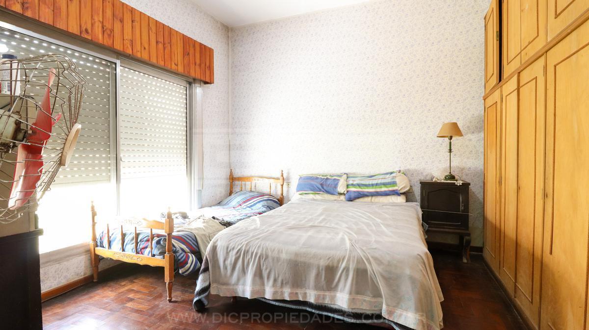 Foto de Chalet 2 dormitorios Venta - Munro, imagen 3