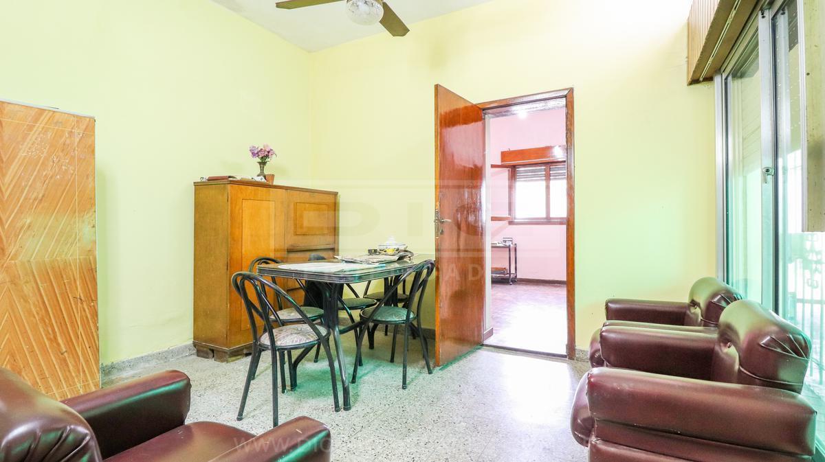 Foto de Chalet 2 dormitorios Venta - Munro, imagen 1