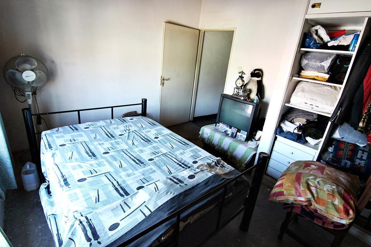 Foto de Venta en Block - 4 Ambientes - Villa Adelina, imagen 3