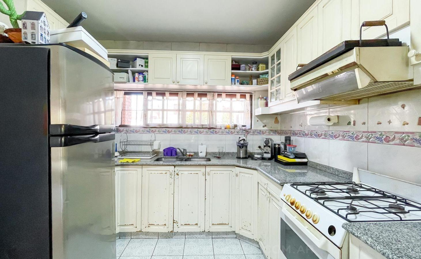 Foto de Chalet 3 dormitorios Venta - Munro, imagen 3
