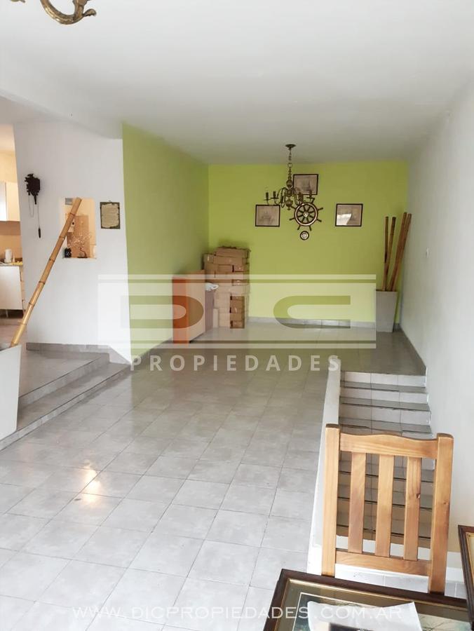 Foto de PH 2 dormitorios Venta - Jose Leon Suarez, imagen 2