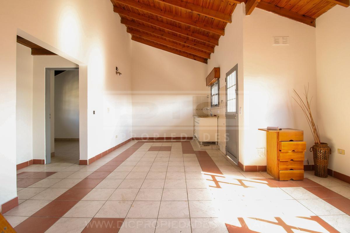 Foto de Muy buen PH 3 ambientes Venta - Carapachay, imagen 3