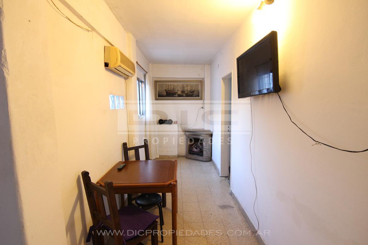 Foto de Casa 2 dormitorios Venta - Munro, imagen 1