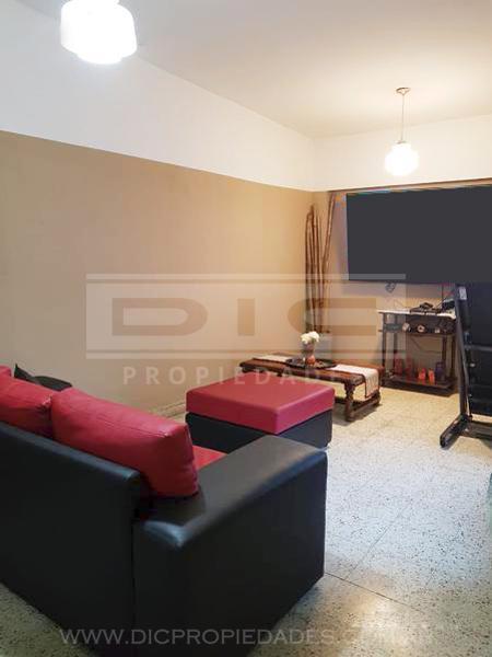 Foto de Casa 3 ambientes- Venta - Jose Leon Suarez, imagen 1
