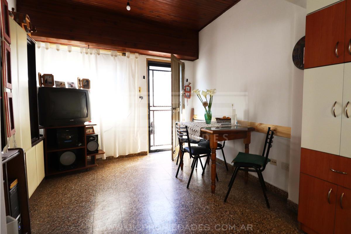 Foto de PH 3 ambientes Venta - Villa Ballester, imagen 4