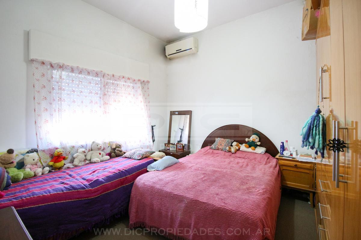 Foto de Casa 3 ambientes Venta - Villa Adelina, imagen 3