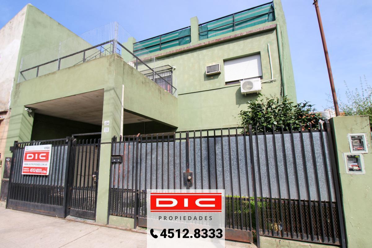 Foto de PH 4 ambientes Venta - Villa Ballester, imagen 4