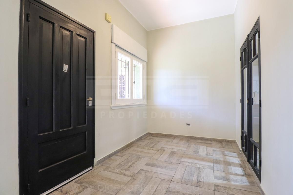 Foto de PH 4 ambientes Venta - Villa Ballester, imagen 1