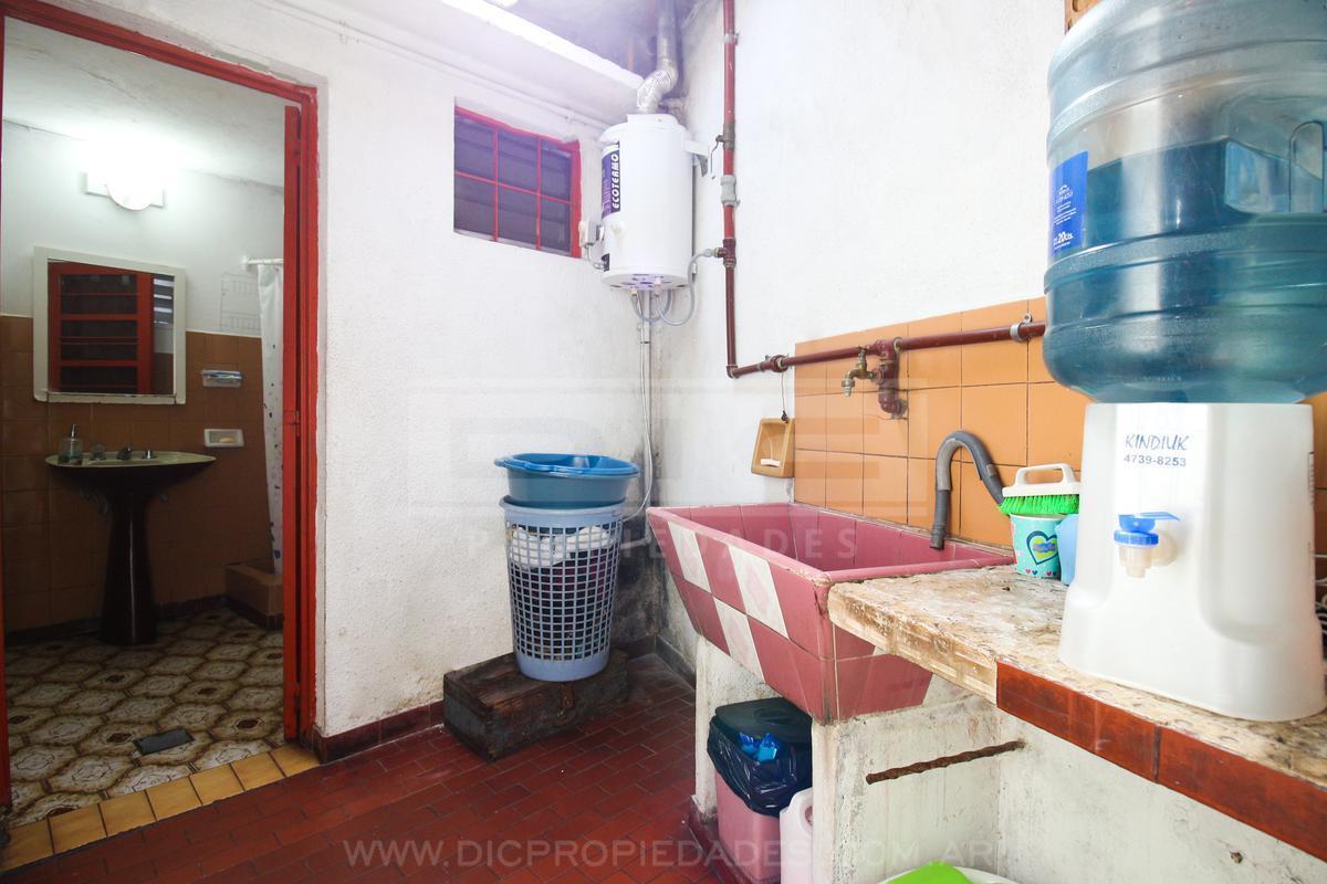 Foto de Casa 6 ambientes Venta - Munro, imagen 5