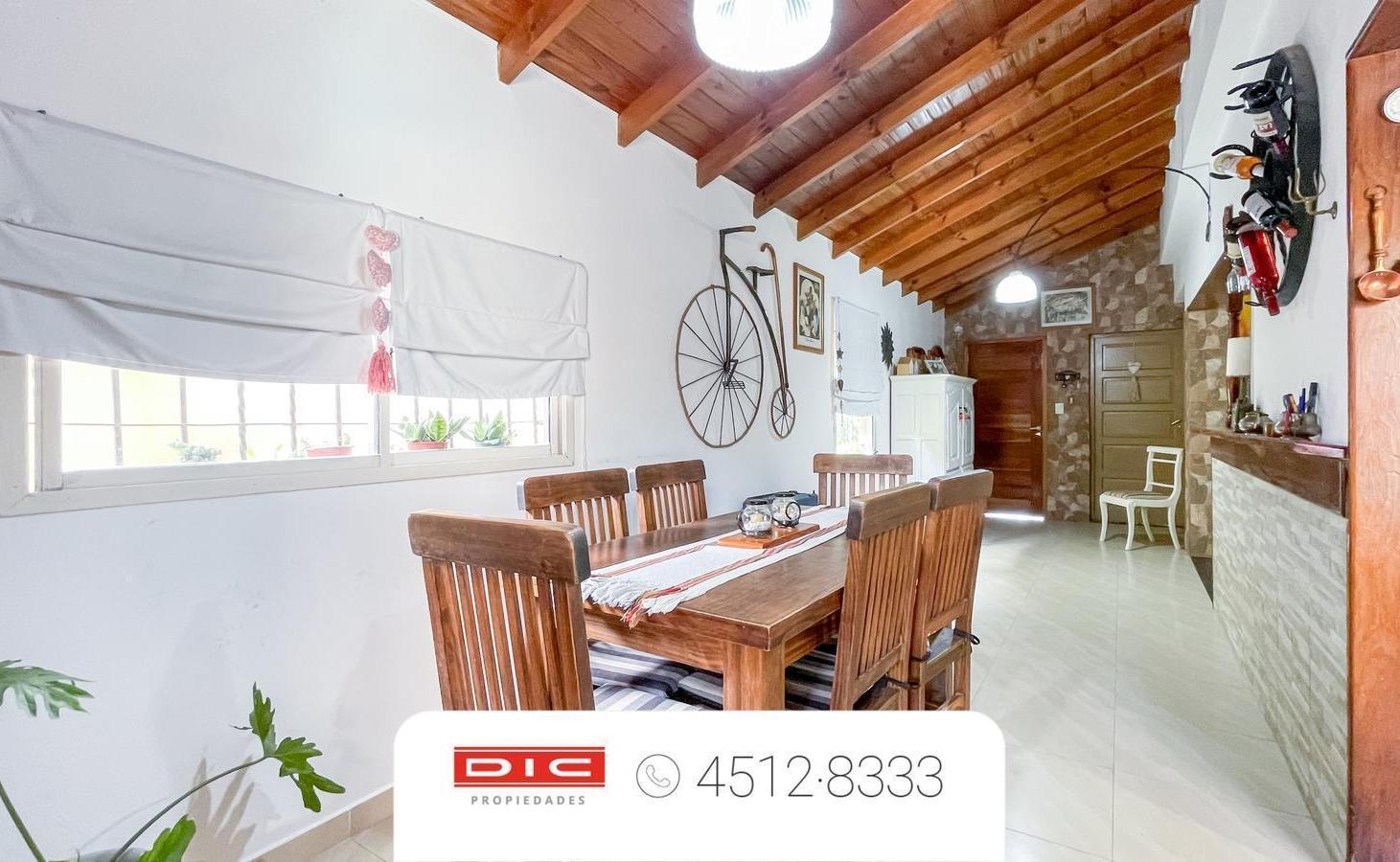 Foto de Casa 4 ambientes Venta - Villa Ballester, imagen 1