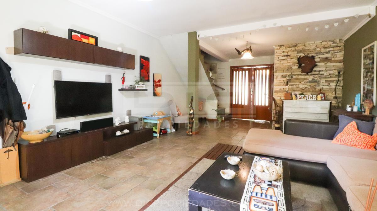 Foto de Duplex 5 ambientes Venta - Carapachay, imagen 5