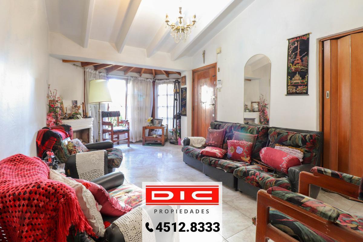 Foto de PH 2 dormitorios Venta - San Andres, imagen 1