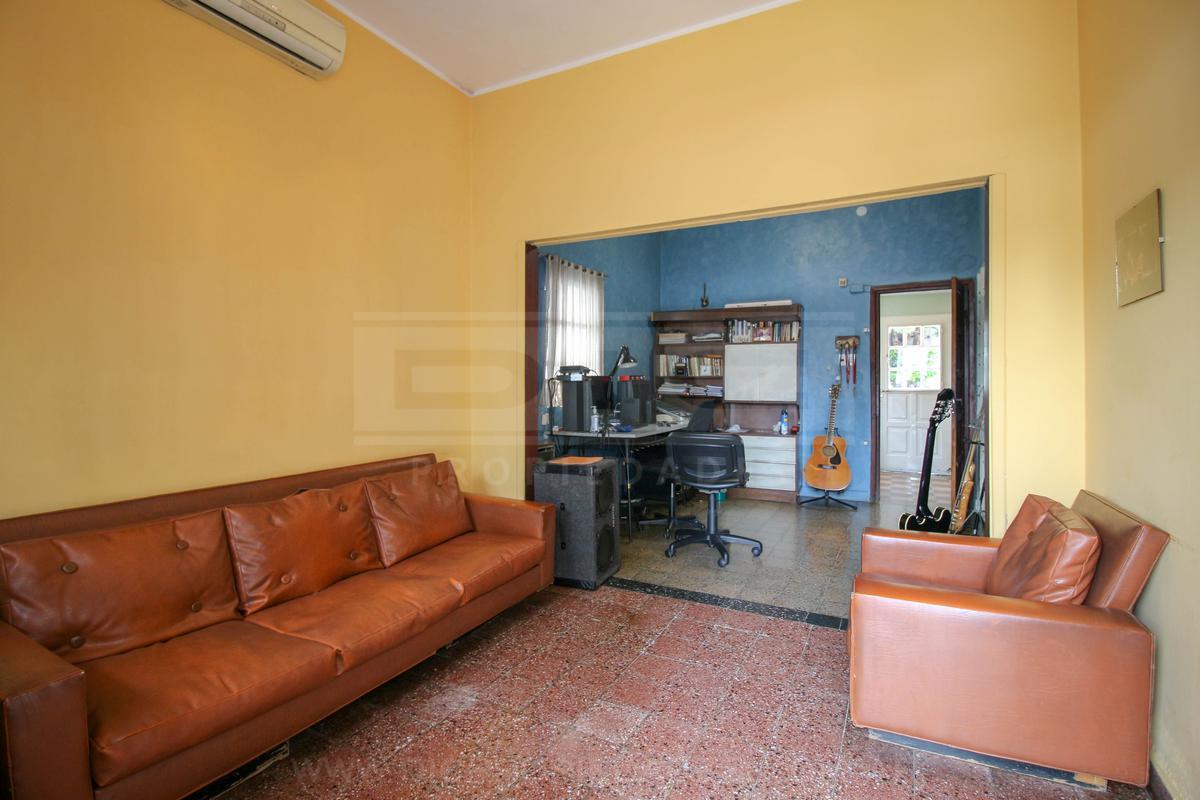 Foto de Casa 2 dormitorios Venta - Villa Adelina, imagen 1