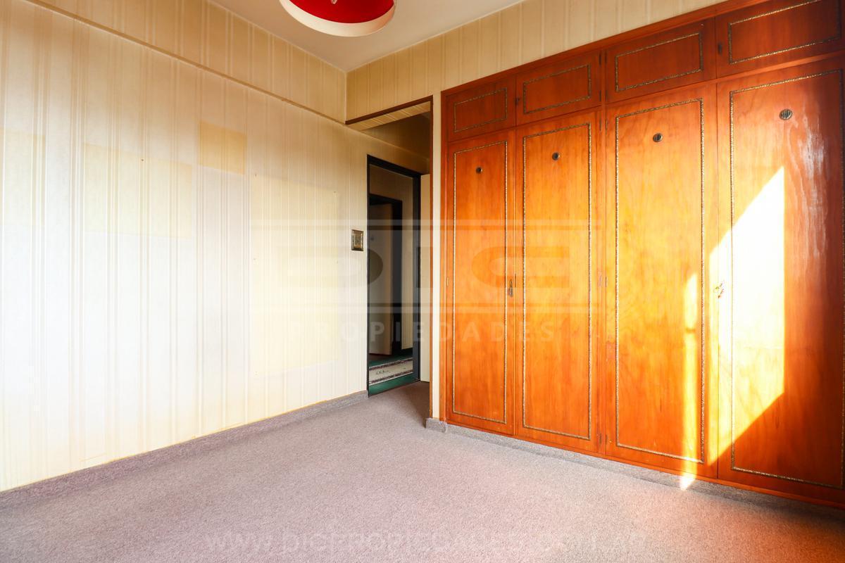Foto de Departamento 4 ambientes Venta - San Martin, imagen 4
