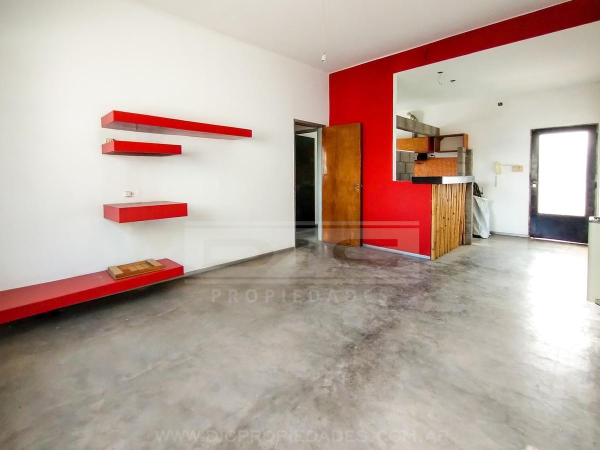 Foto de PH 1 dormitorio Venta - Carapachay, imagen 2