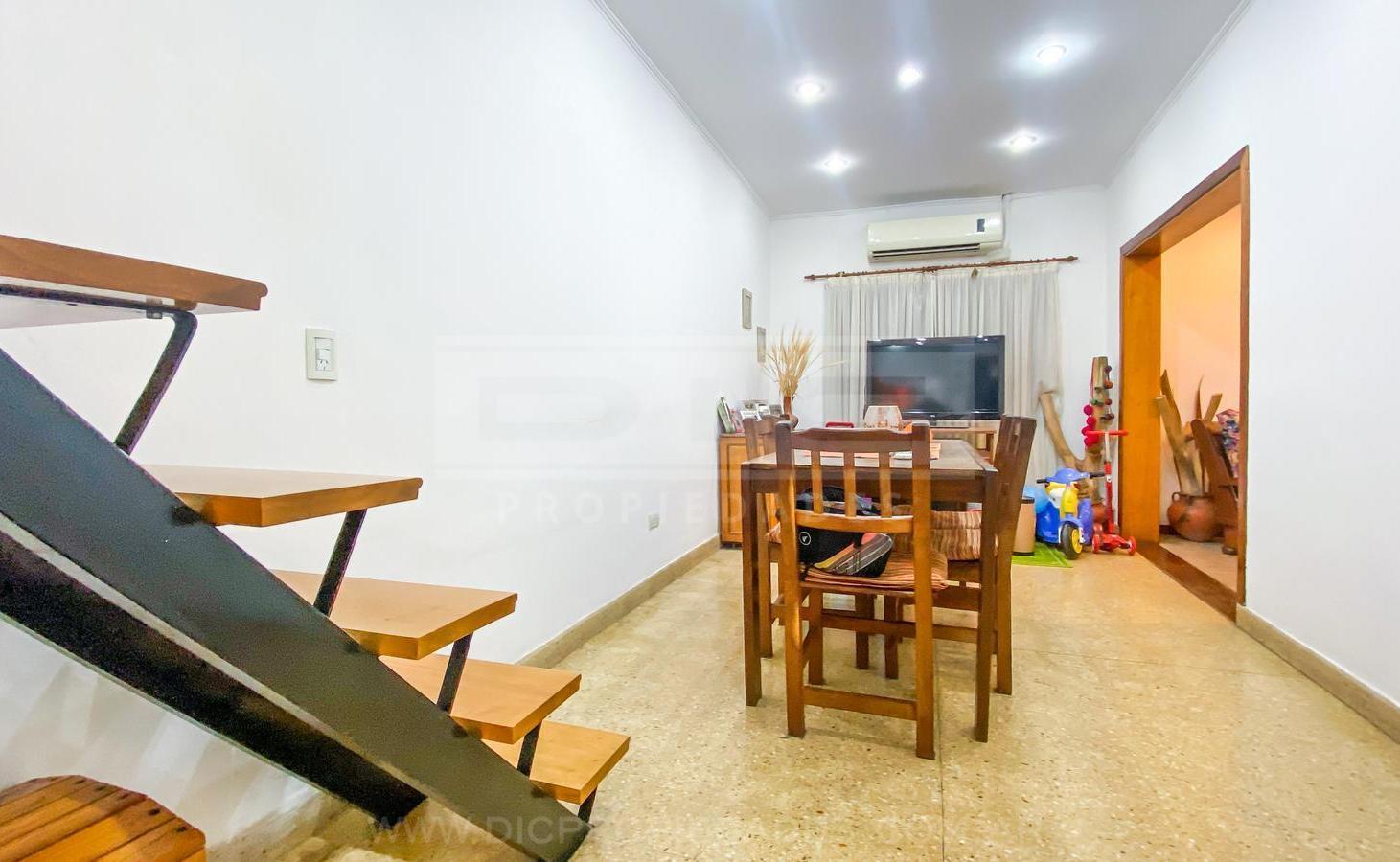 Foto de Casa 8 dormitorios Venta - Villa Adelina, imagen 5