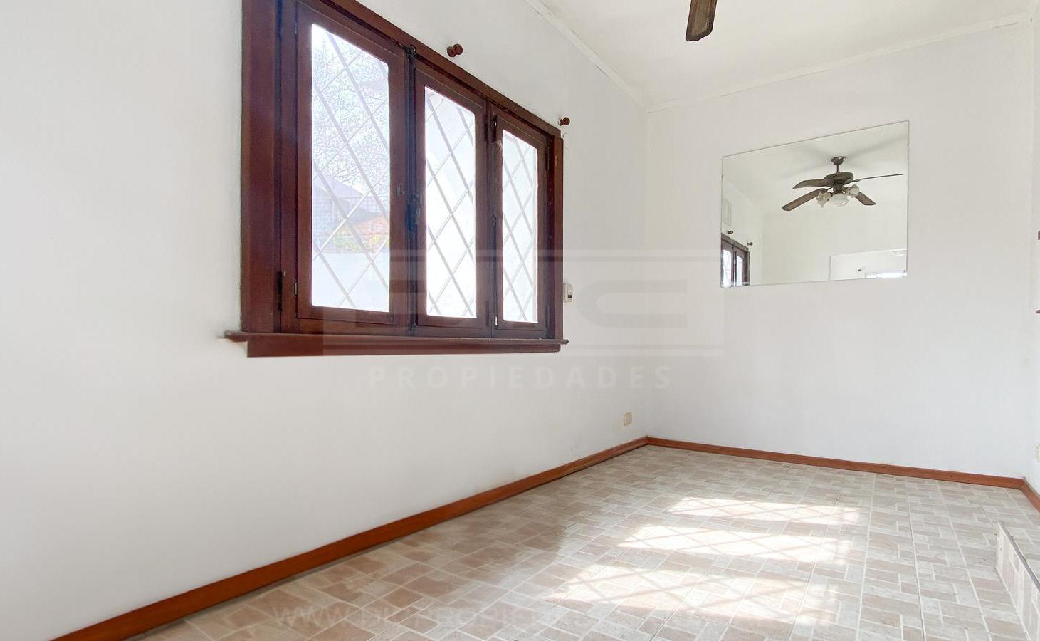 Foto de PH 3 dormitorios Venta - Villa Adelina, imagen 1