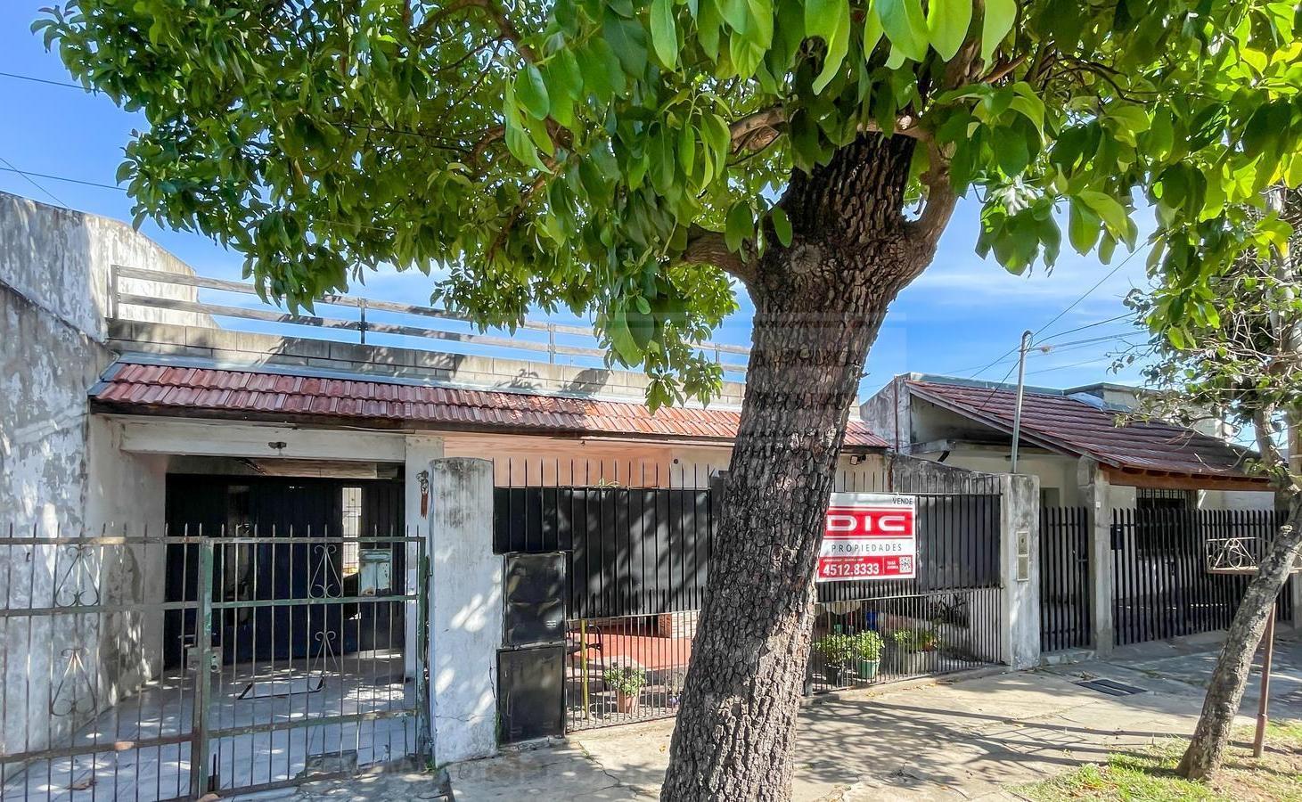 Foto de Venta en bloque, ideal inversor, terreno 8,66 x 22 - Villa Adelina, imagen 1