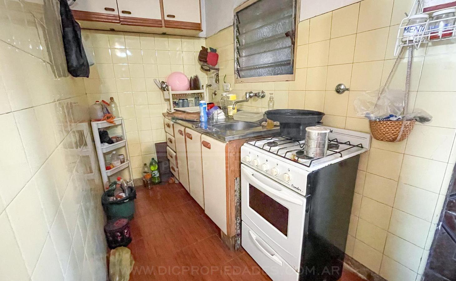 Foto de Casa 7 dormitorios Venta - Munro, imagen 3
